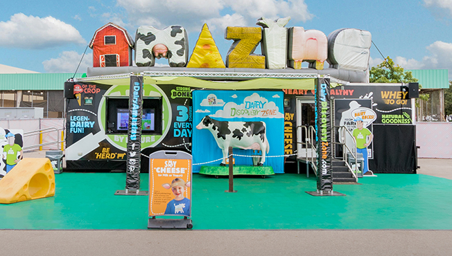 Dairy Discovery Zone Brings Dairy Farming to Consumers 
