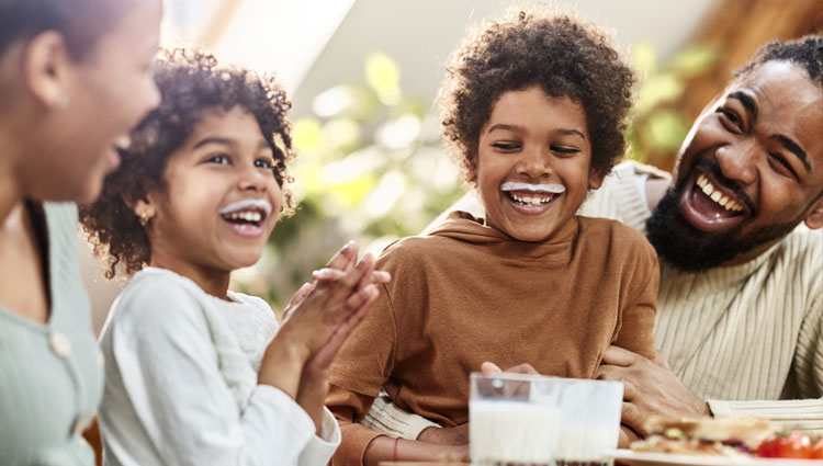 A family drinking milk.